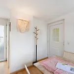Tiny House - Brigid Апартаменты